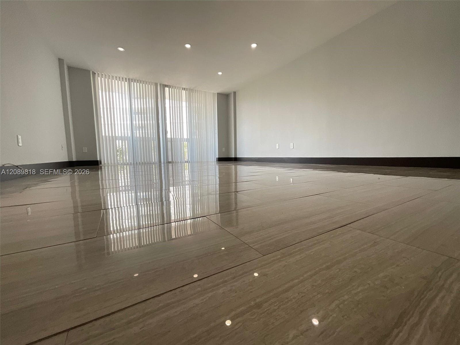 SOUTH BAY CLUB CONDO · #242 in Miami Beach - Photo 22