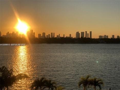SOUTH BAY CLUB CONDO · #242 in Miami Beach - Photo 3