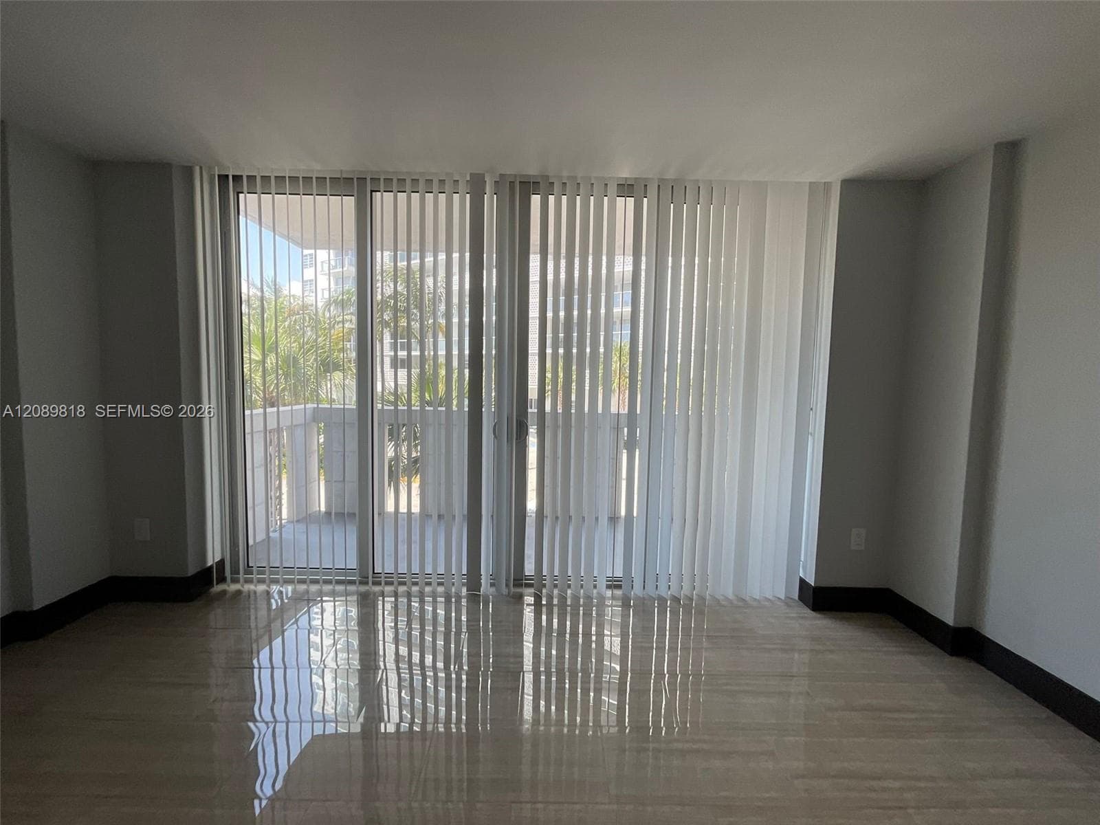 SOUTH BAY CLUB CONDO · #242 in Miami Beach - Photo 18