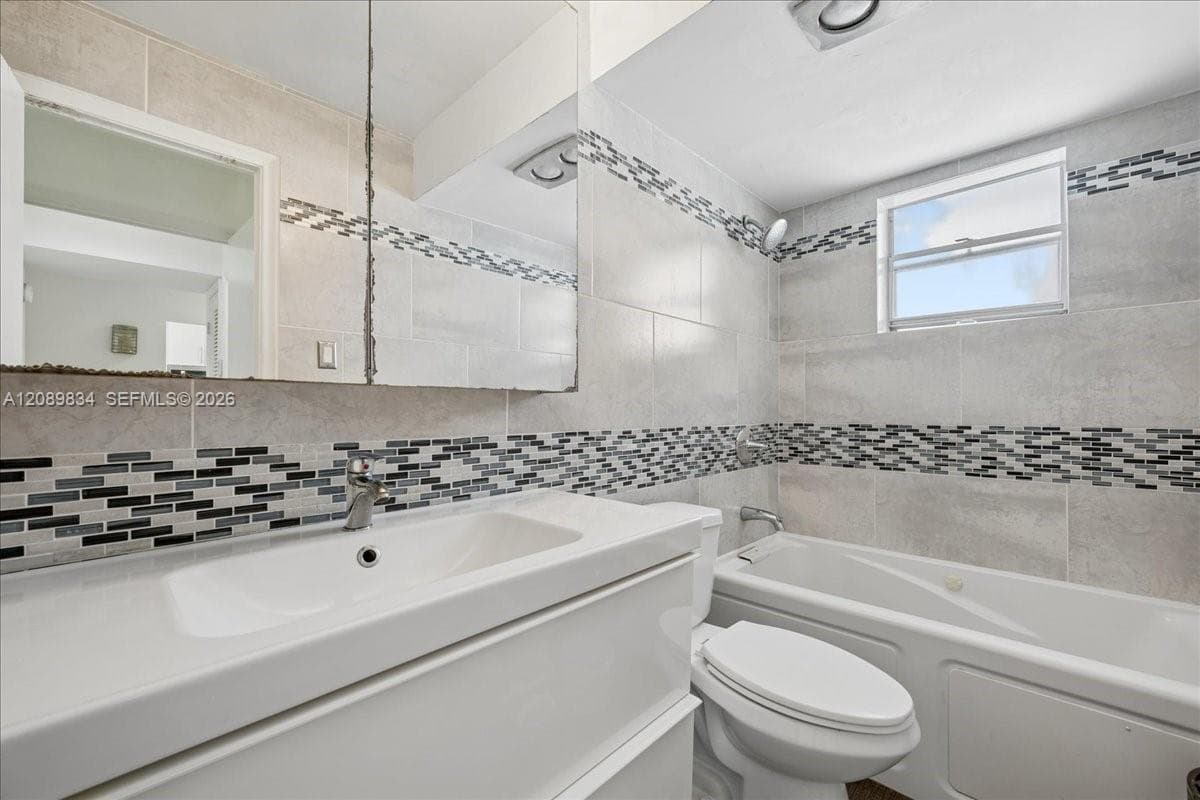 MEADOWBROOK TOWERS CONDO · #2nd floor in Hallandale Beach - Photo 17