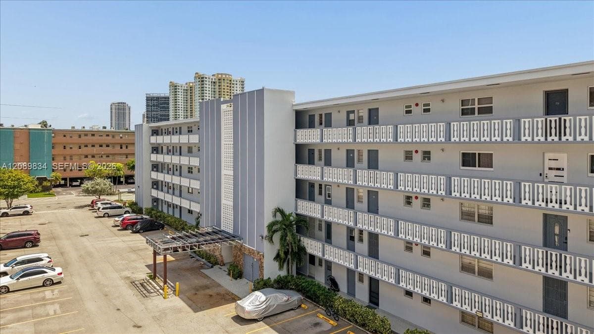 MEADOWBROOK TOWERS CONDO · #2nd floor in Hallandale Beach - Photo 26
