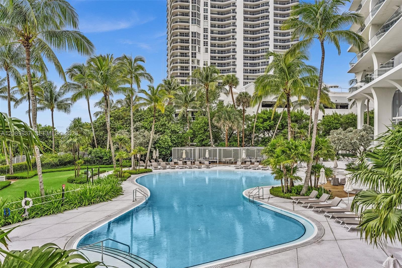 Jade Signature · #2003 in Sunny Isles Beach - Photo 35