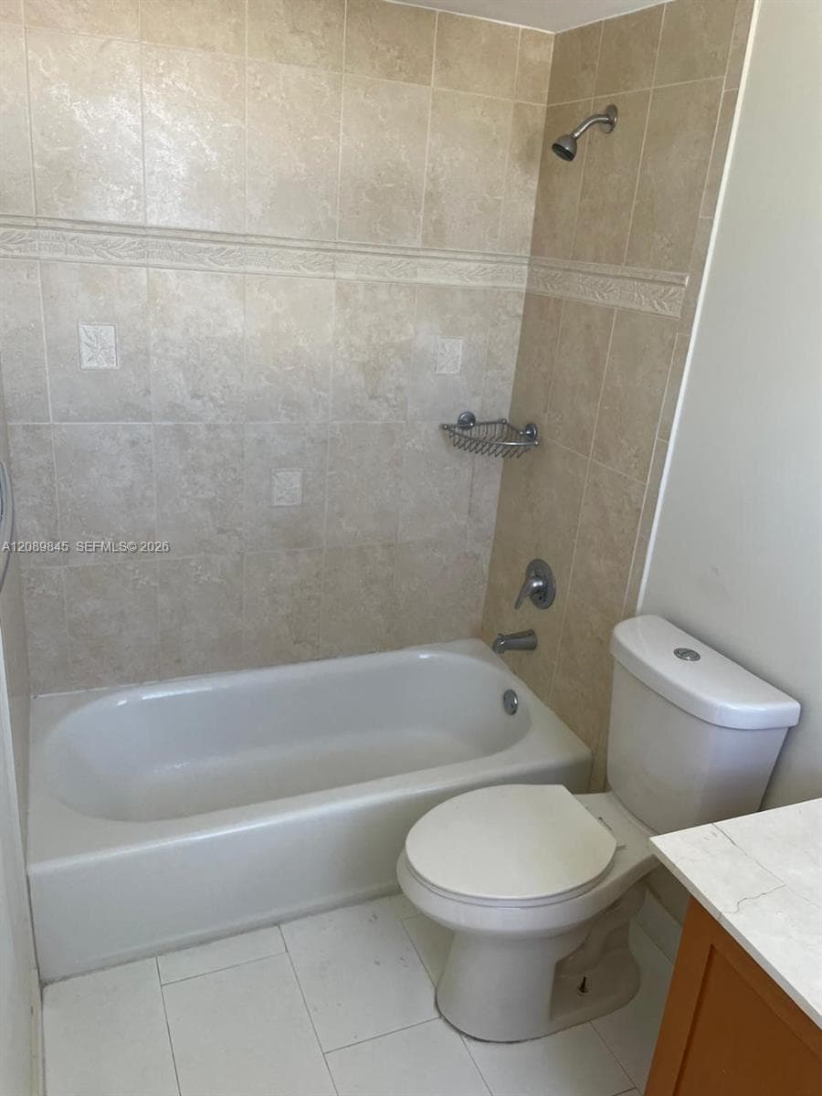 ISLAND POINTE CONDO · #9H in Bay Harbor Islands - Photo 9