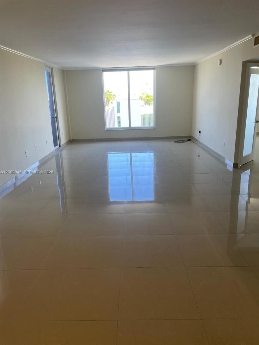 ISLAND POINTE CONDO · #9H in Bay Harbor Islands - Photo 4