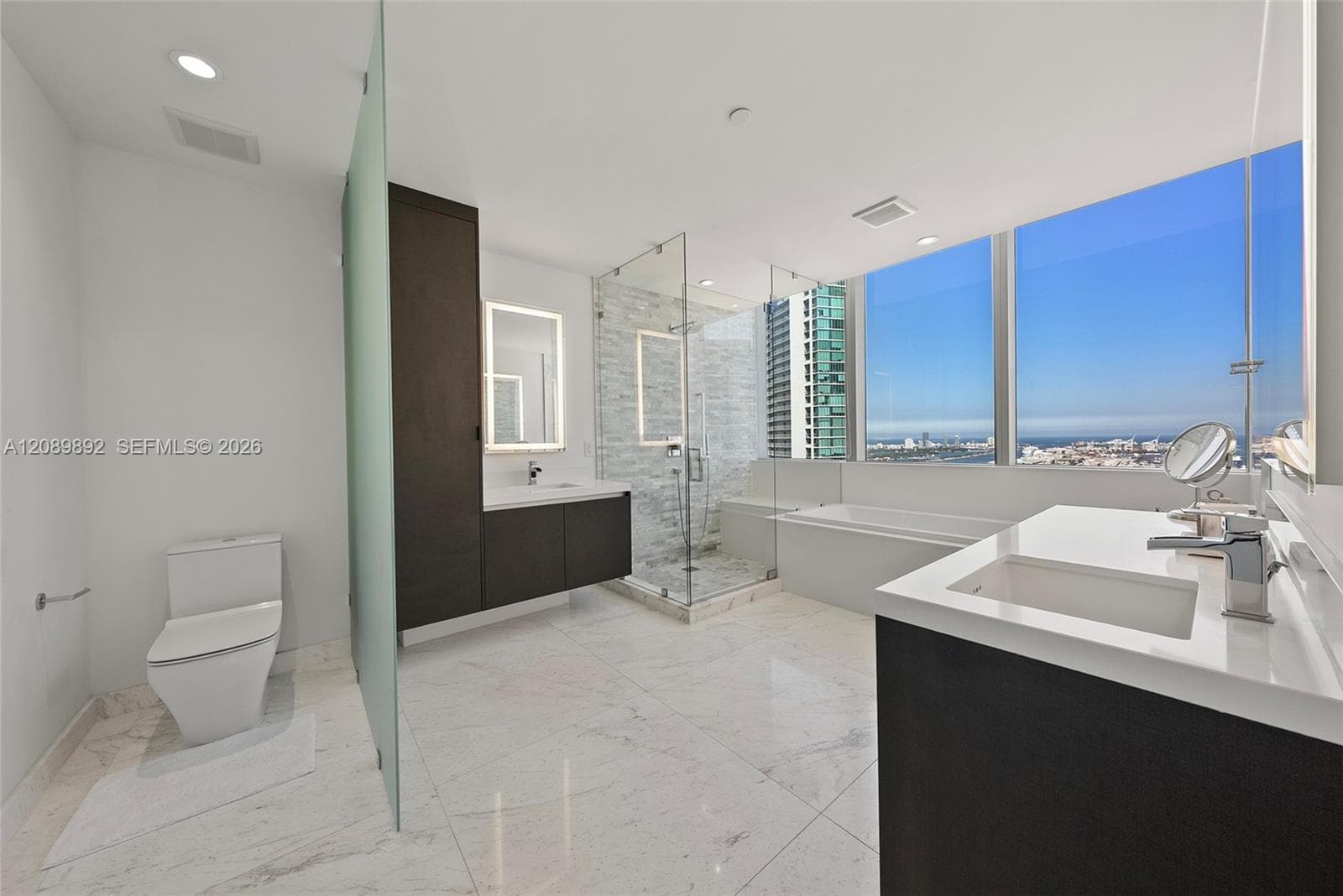 Paramount Miami Worldcenter · #3711 in Miami - Photo 38