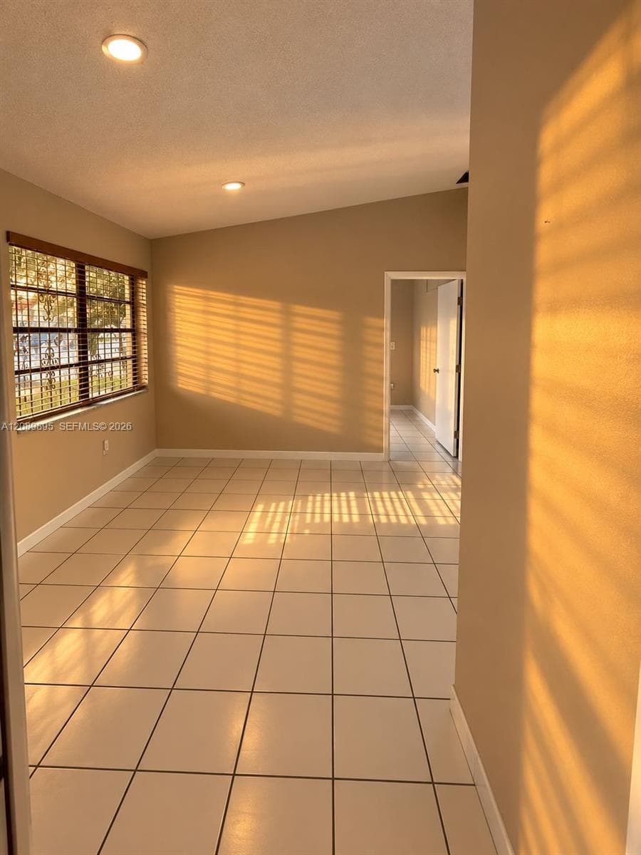2219 SW 137th Pl photo 12