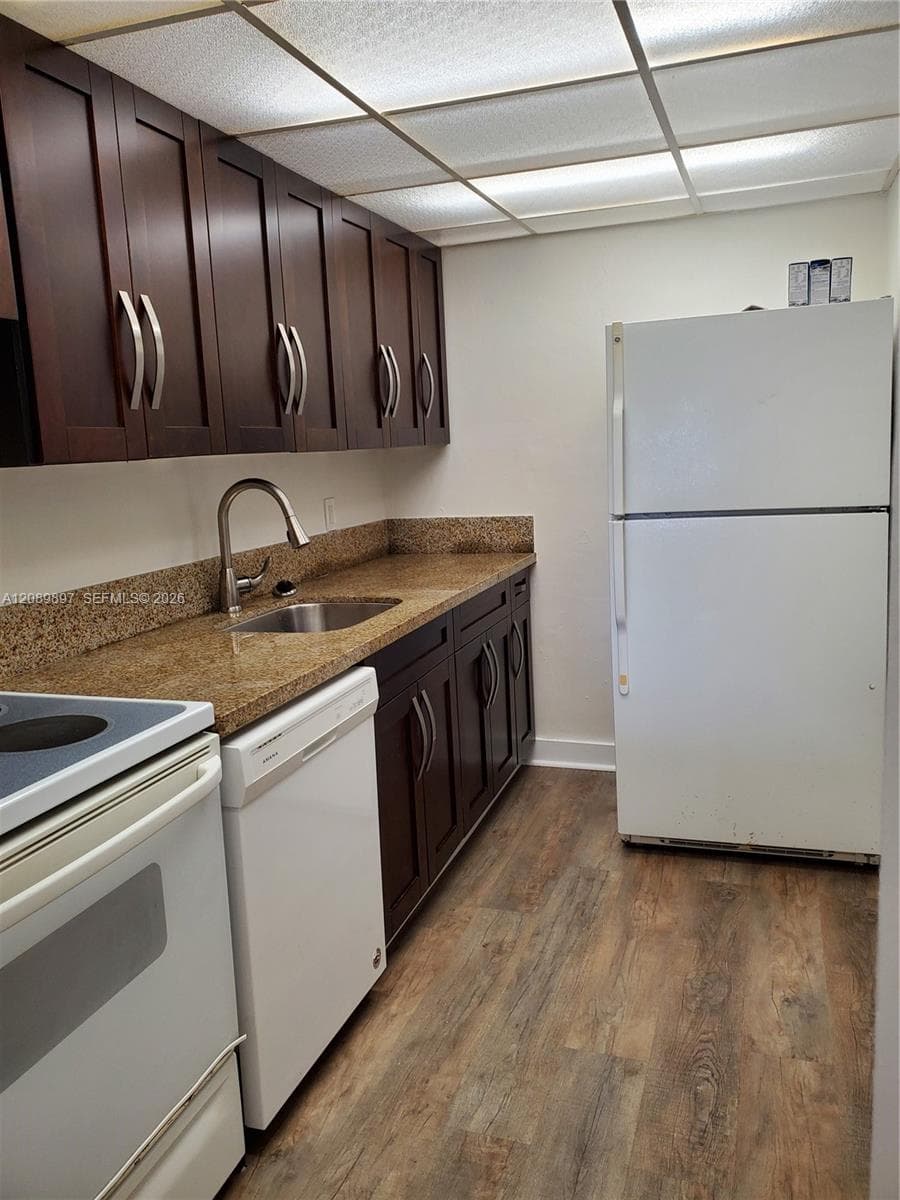 DIXIE GARDENS CONDO · #409 in North Miami - Photo 2