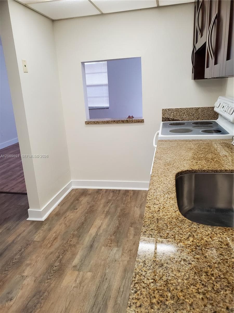 DIXIE GARDENS CONDO · #409 in North Miami - Photo 3
