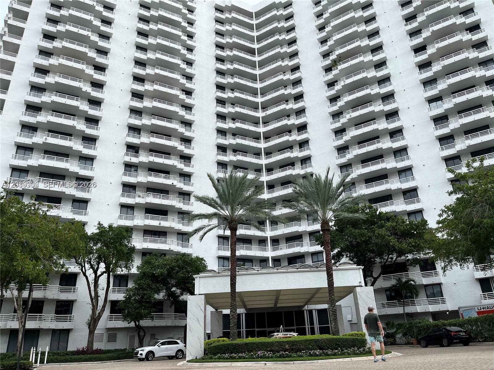 PARC CENTRAL AVENTURA EAS · #206 in Aventura - Photo 1
