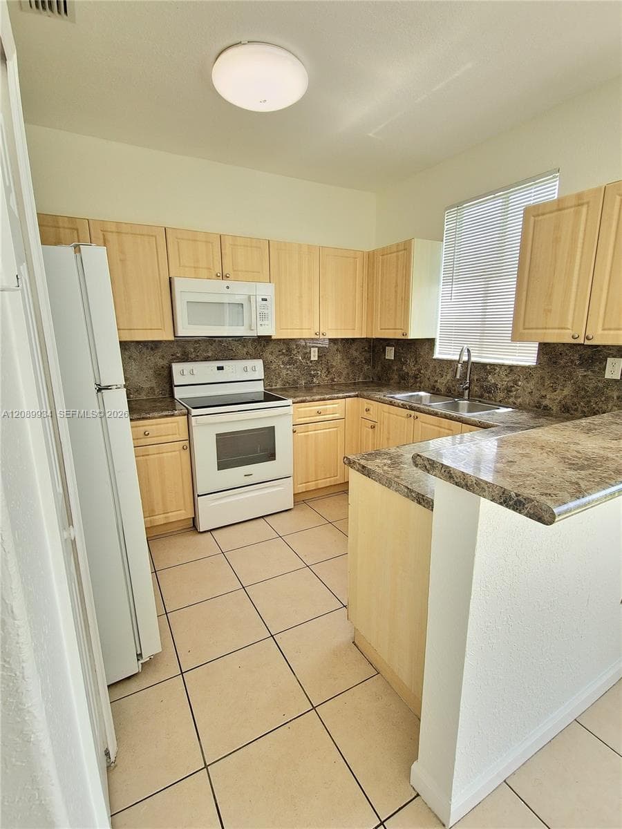 SHOMA HOMES AT KEYSCOVE · #118 in Homestead - Photo 11