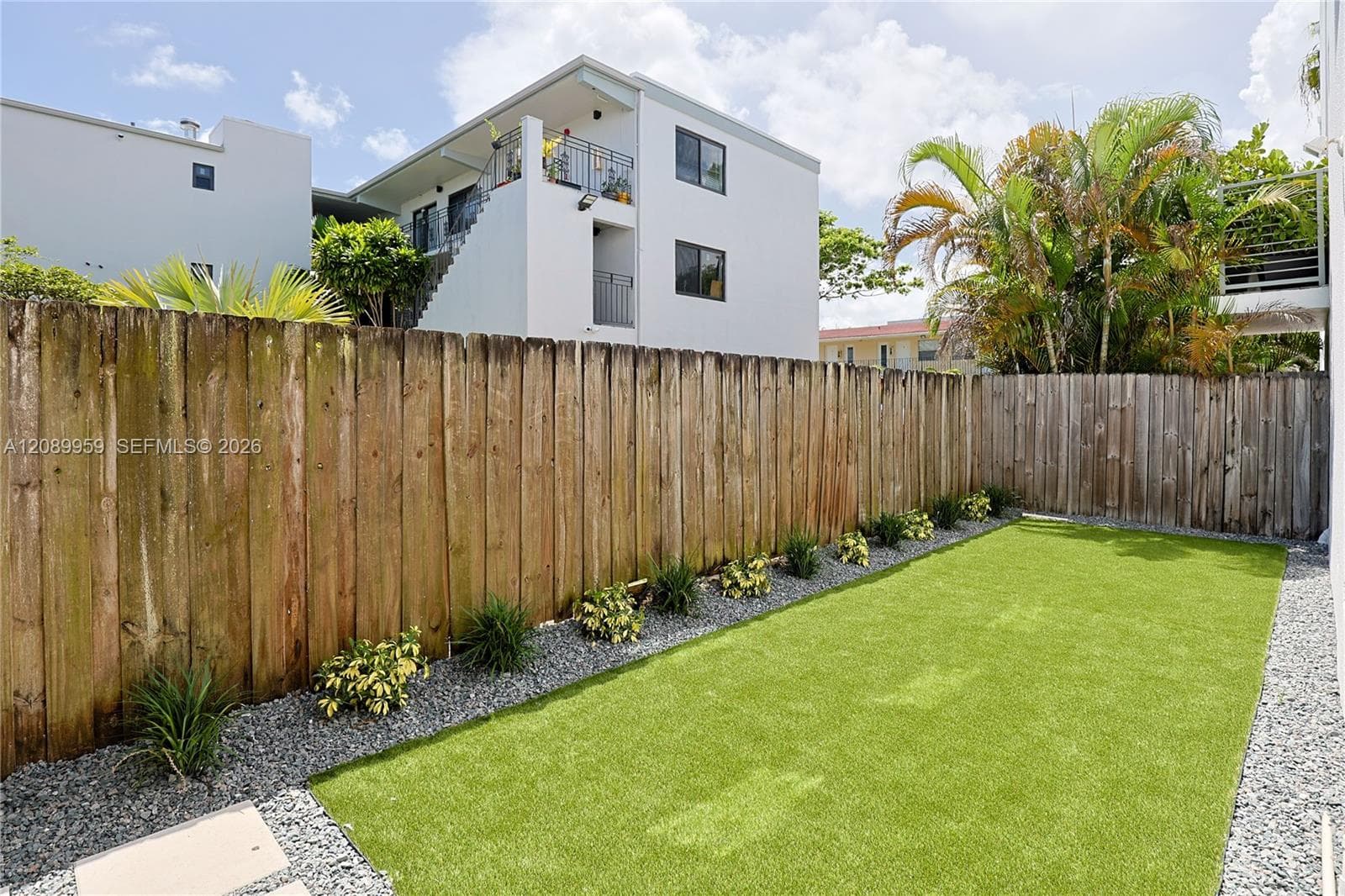 7520 SW 59th Pl #4D photo 4