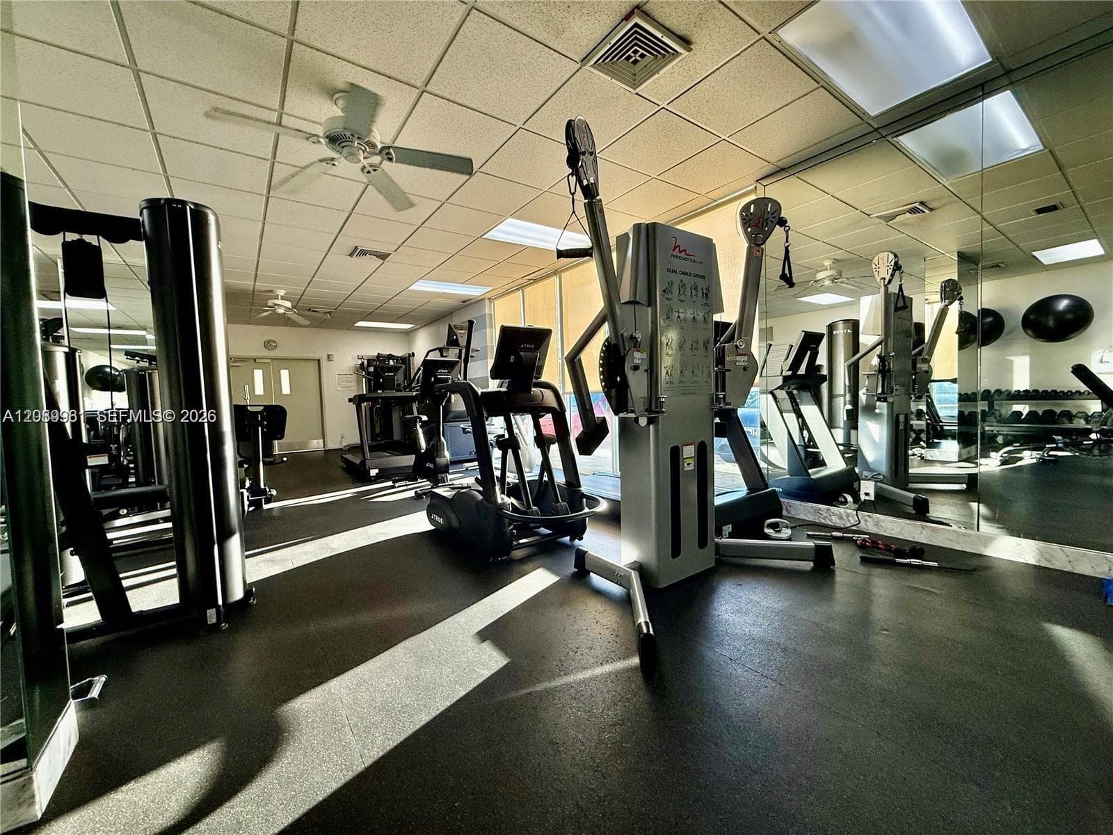 BAYVIEW TOWERS · #C402 in North Miami - Photo 43