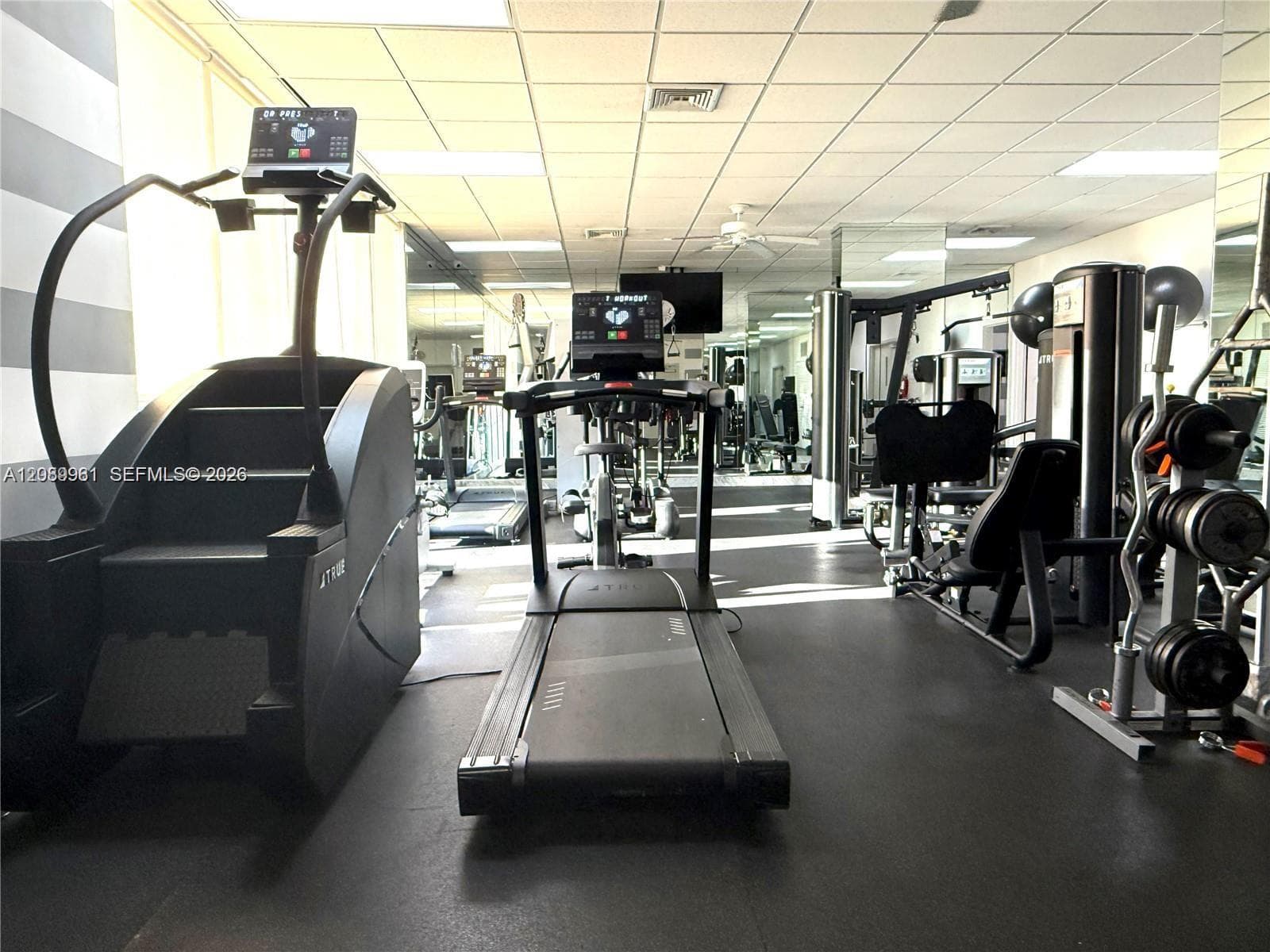 BAYVIEW TOWERS · #C402 in North Miami - Photo 44