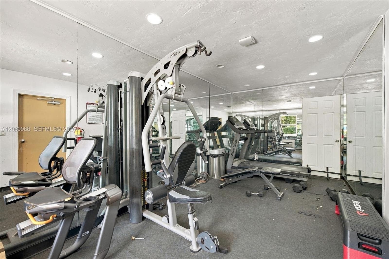 KINGSTON SQUARE · #H7 in Miami - Photo 30