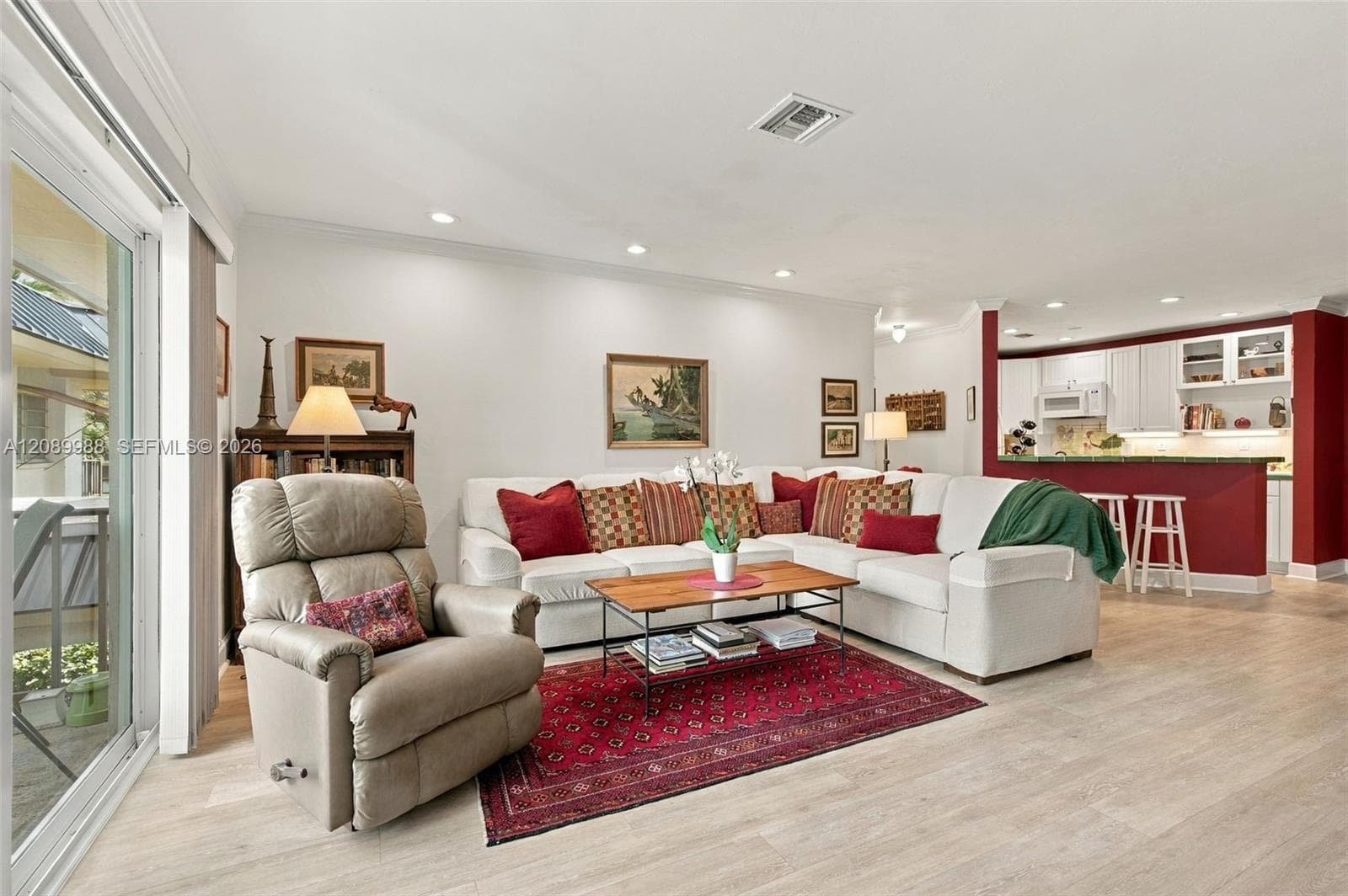 KINGSTON SQUARE · #H7 in Miami - Photo 10