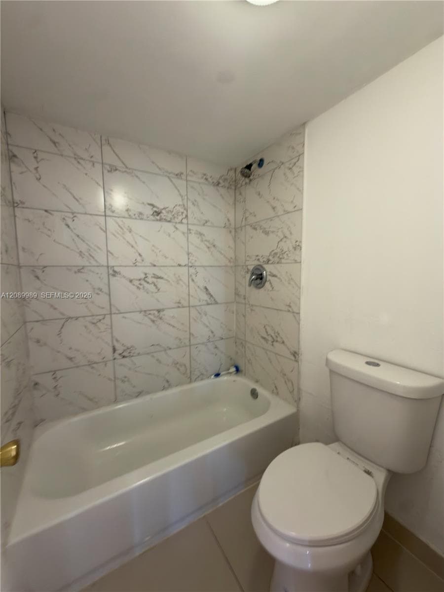 BUCKLEY TOWERS CONDO · #605W in Miami - Photo 6