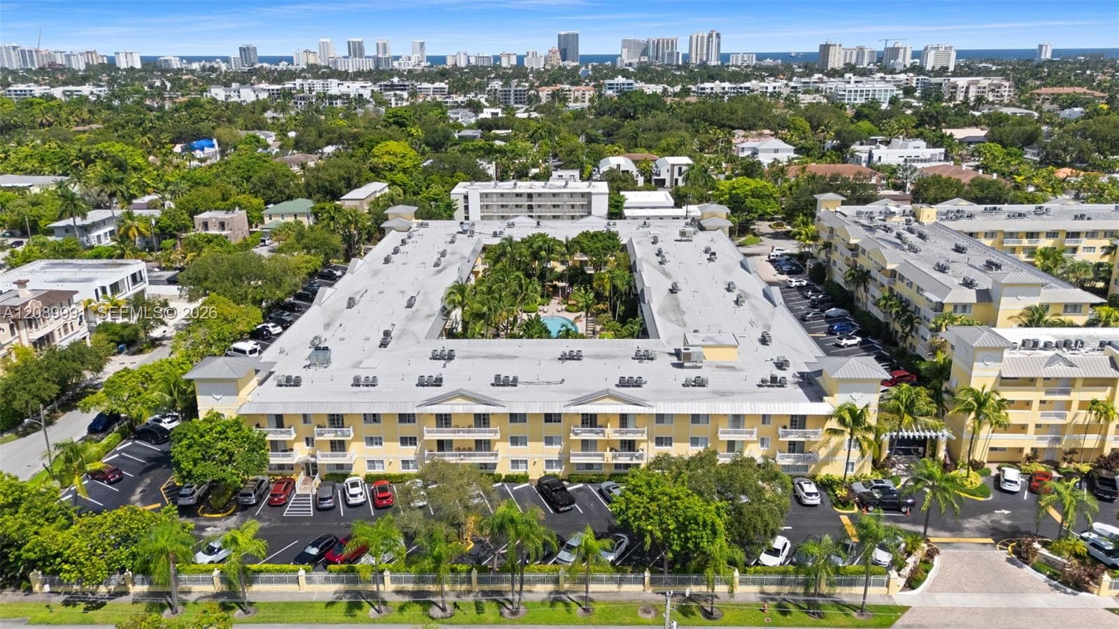 Pine Crest Village II · #350 in Fort Lauderdale - Photo 27