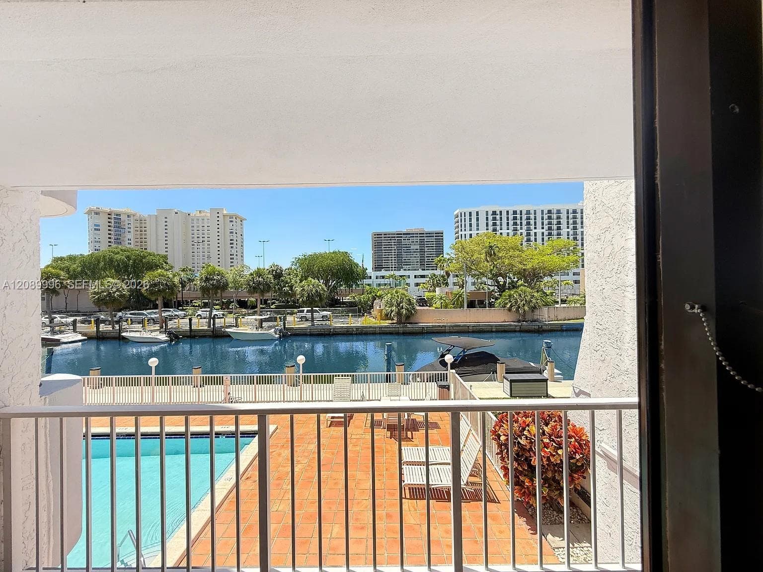 CRICKET CLUBHOUSE CONDO · #207 in Miami - Photo 11