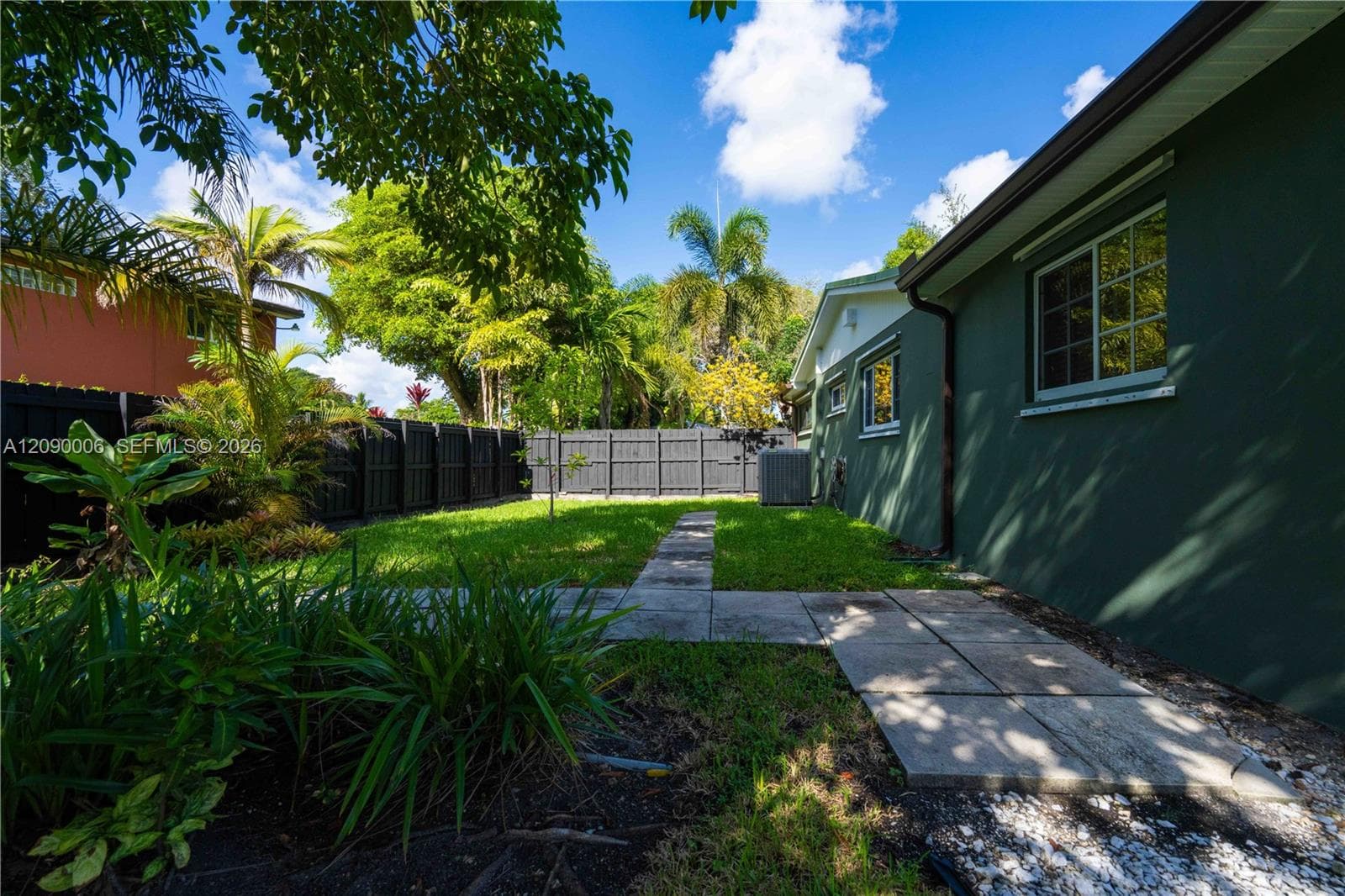 KENDALE SOUTH SEC 1 · #0 in Miami - Photo 41