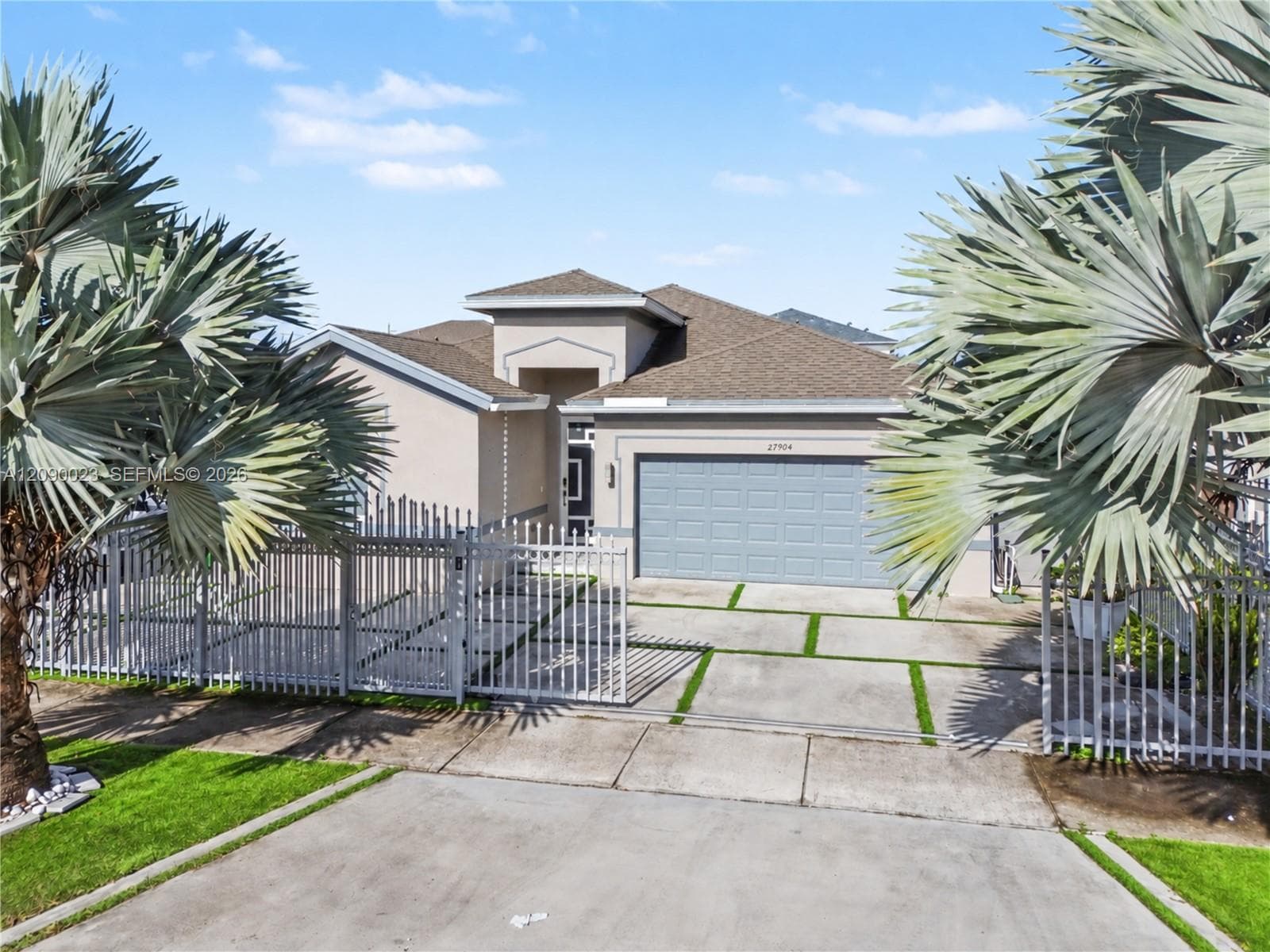 27904 SW 133rd Path photo 2