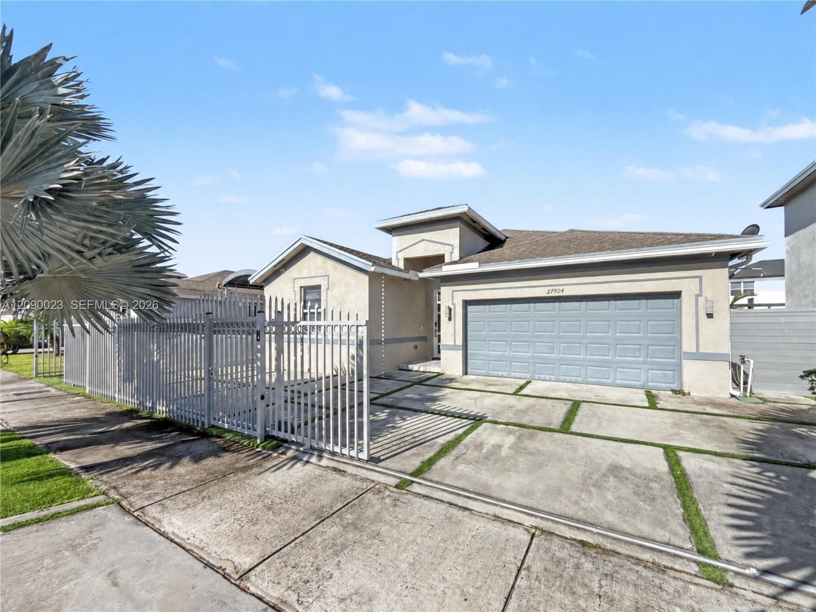 27904 SW 133rd Path photo 1