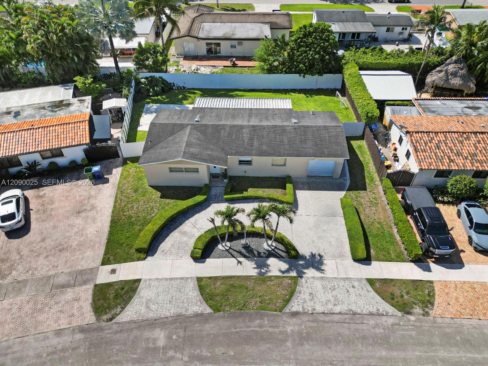8530 NW 179th St photo 2