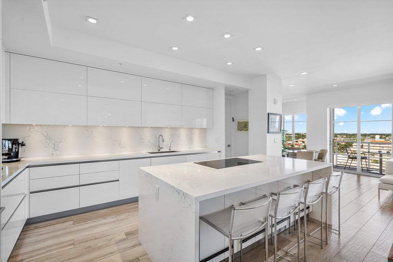 011-155EastBocaRatonRoad-1015-BocaRaton-