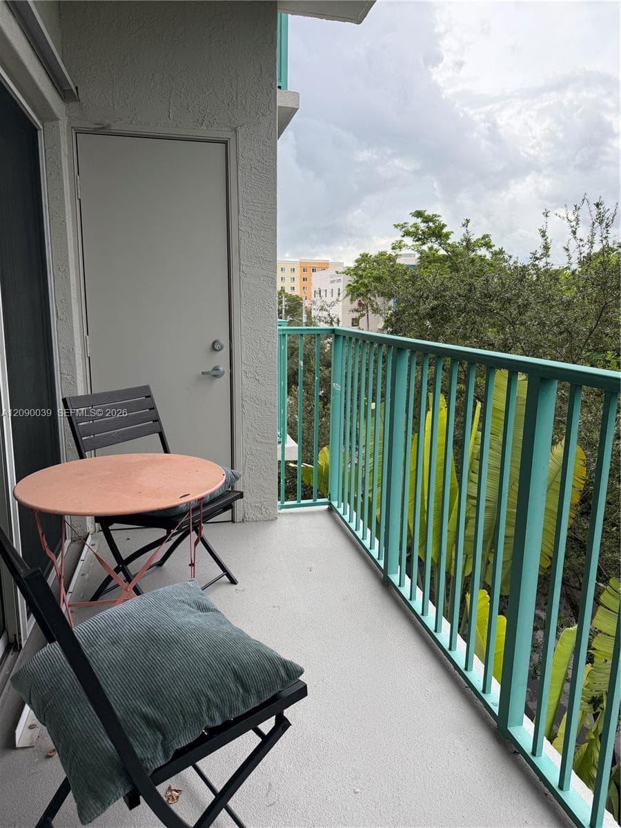 VALENCIA CONDOMINIUM · #443 in South Miami - Photo 17