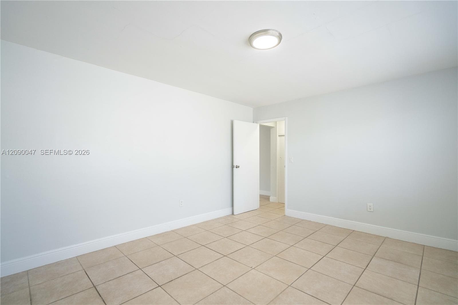 HARBOR ISLAND · #201 in North Bay Village - Photo 15