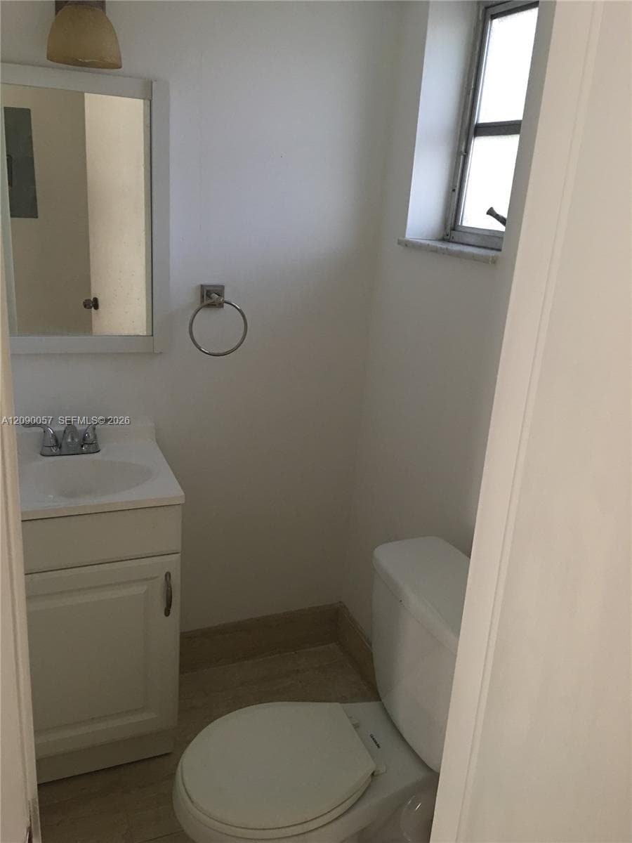 POLTAWA CONDO · #3 in Coral Gables - Photo 8