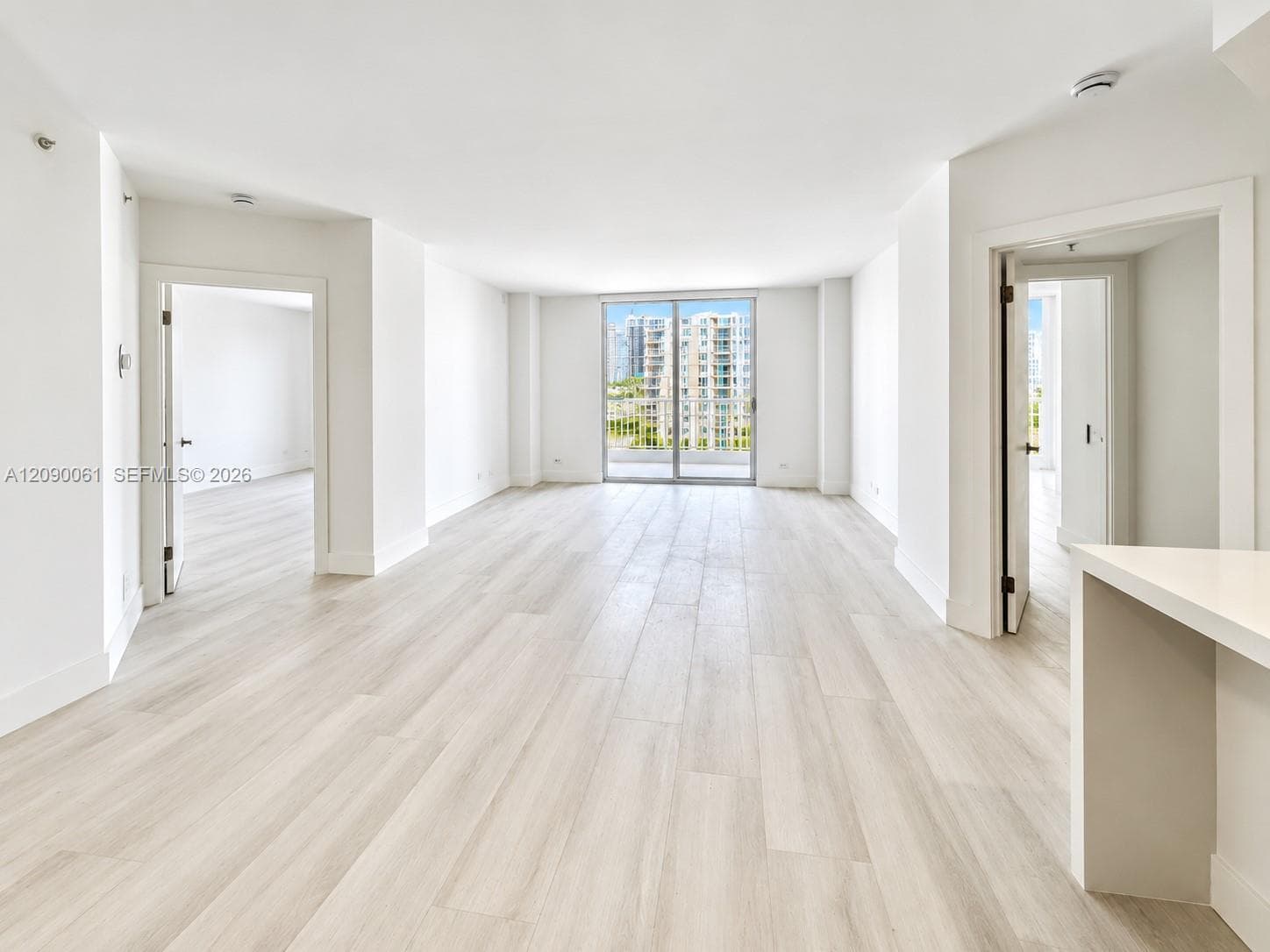 Courvoisier Courts · #1111 in Miami - Photo 2