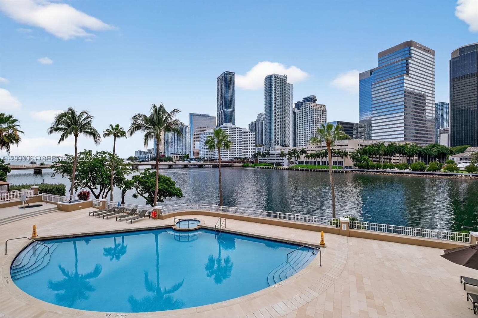 Courvoisier Courts · #1111 in Miami - Photo 13
