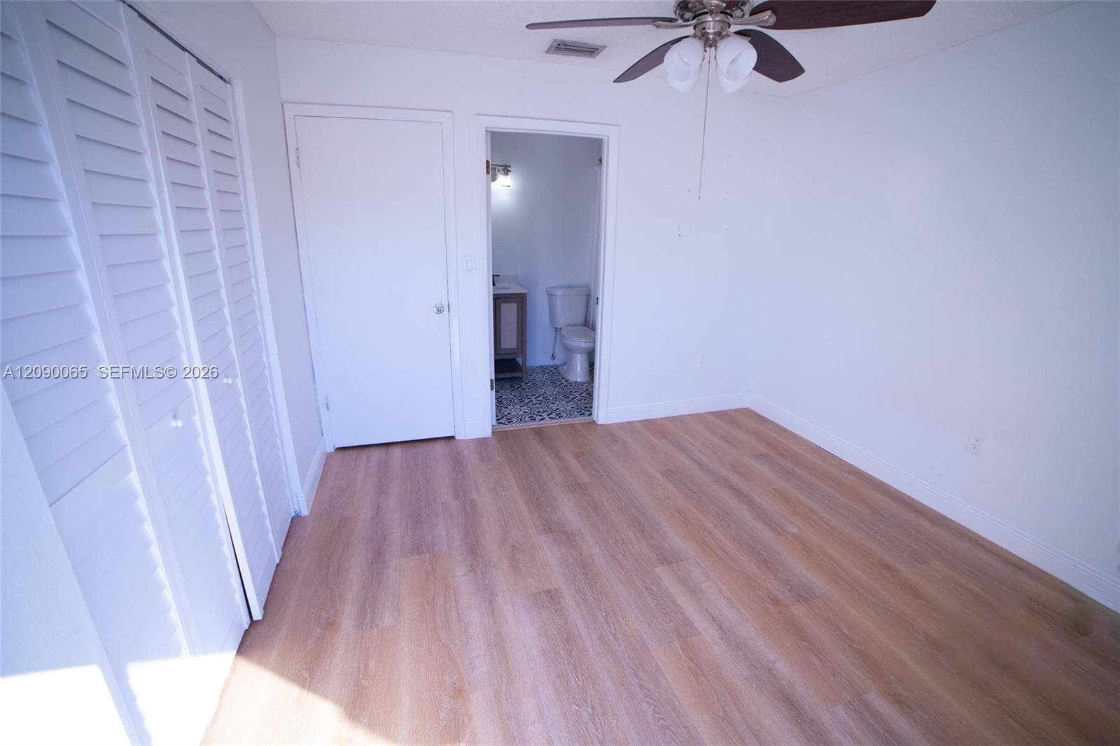 2050 NE 140th St #21 photo 13