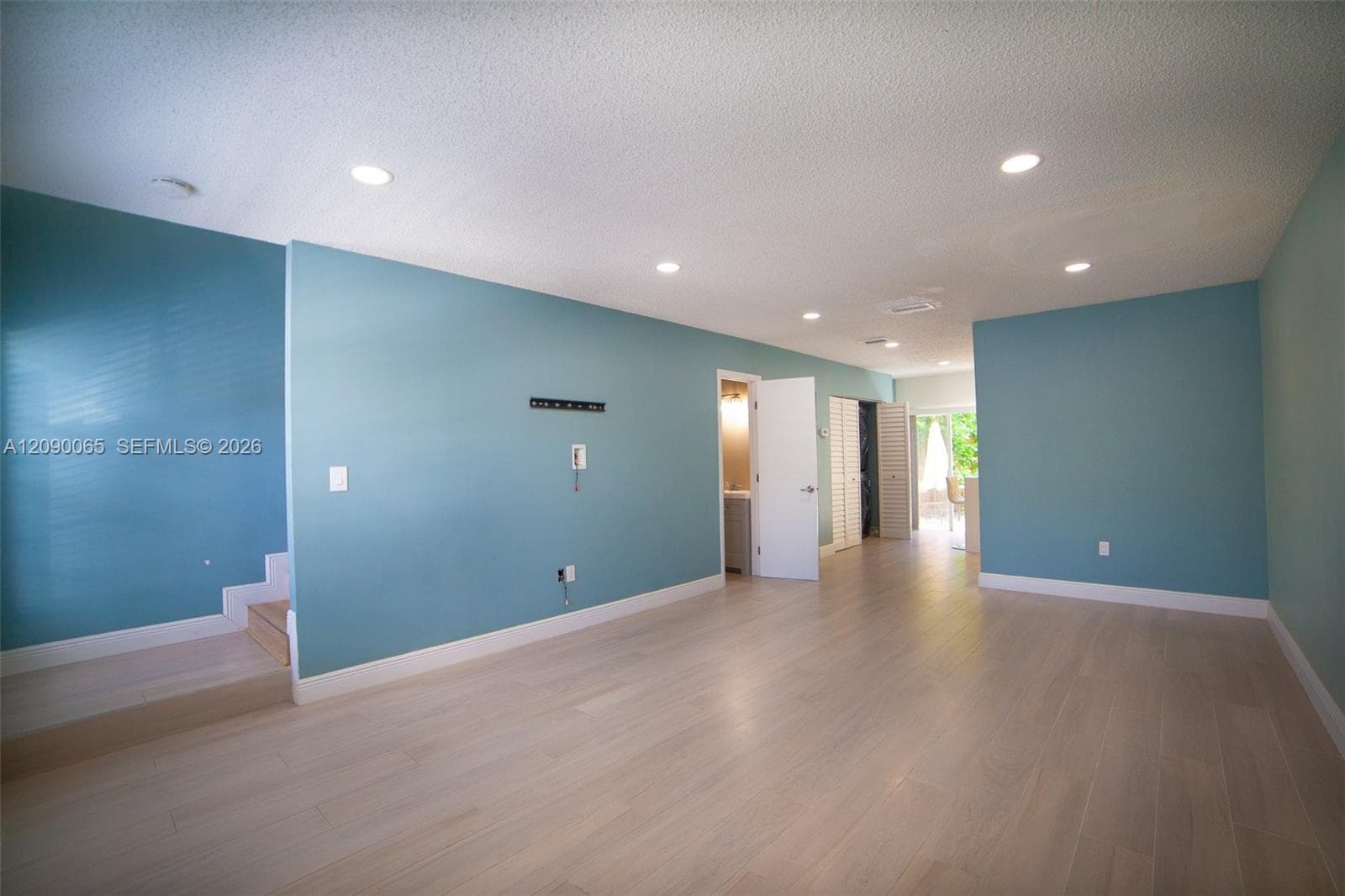 2050 NE 140th St #21 photo 5