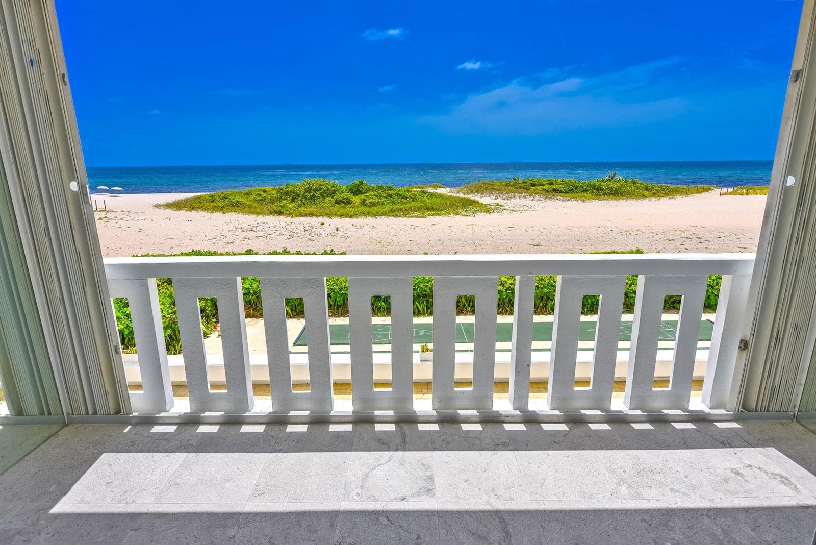 005-002-1012 N Ocean Blvd-3000x2003