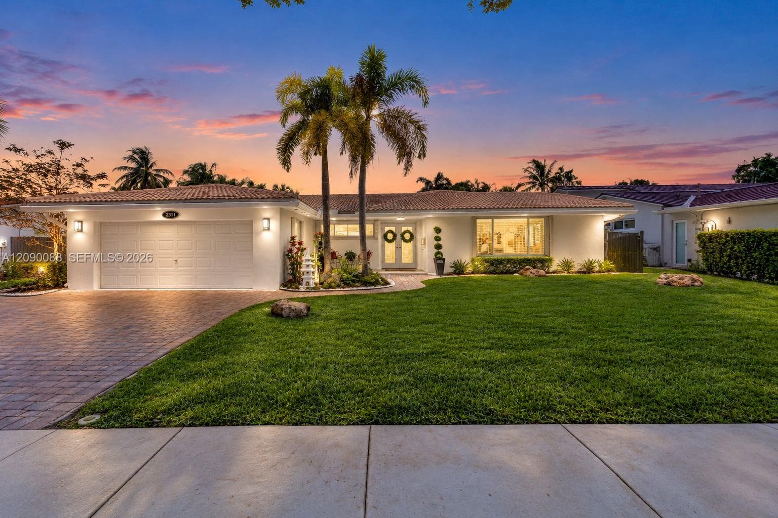 7311 Sabal Dr photo 3