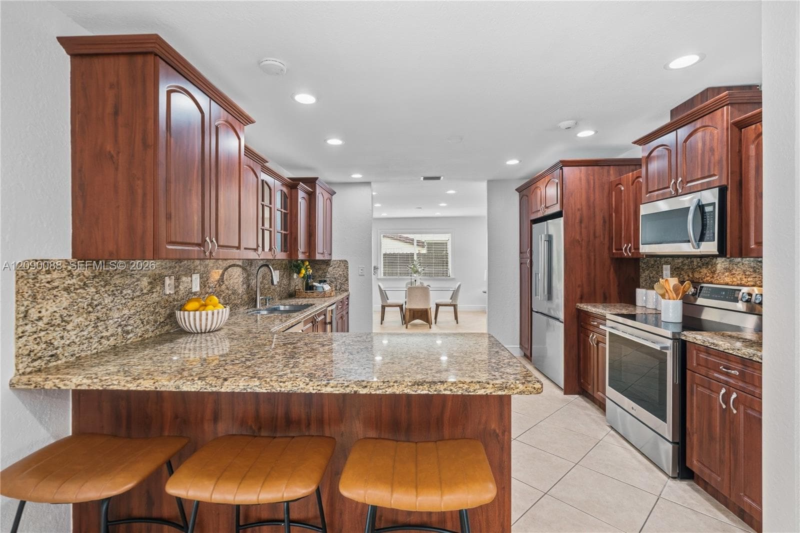 7311 Sabal Dr photo 11