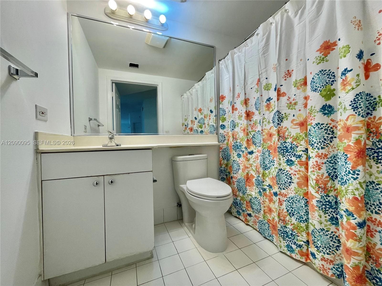 Porto Bellagio · #3213 in Sunny Isles Beach - Photo 17