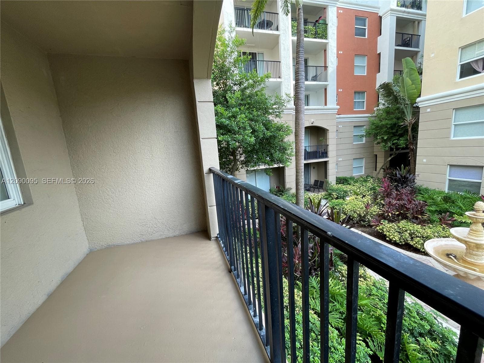 Porto Bellagio · #3213 in Sunny Isles Beach - Photo 19
