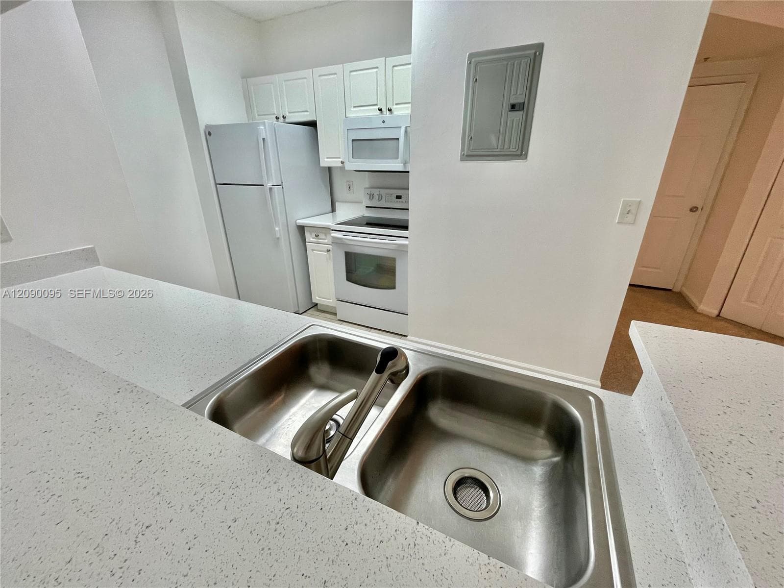 Porto Bellagio · #3213 in Sunny Isles Beach - Photo 4