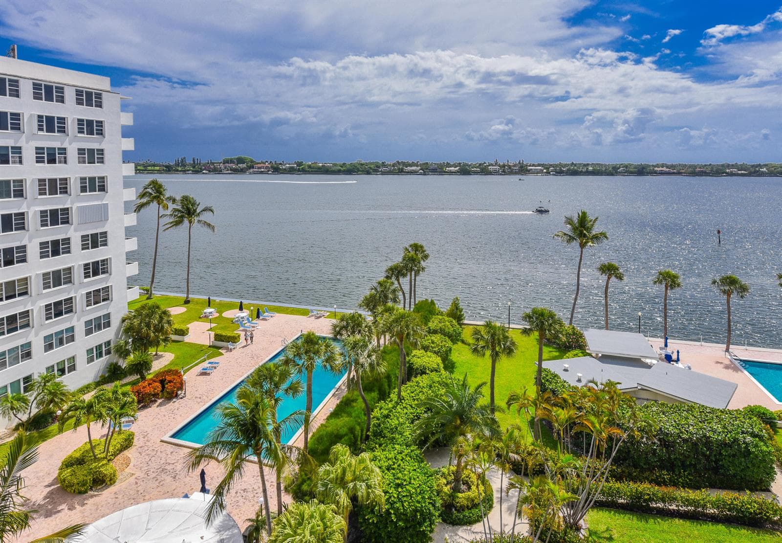 2600 N Flagler Dr Apt 803 West-print-019