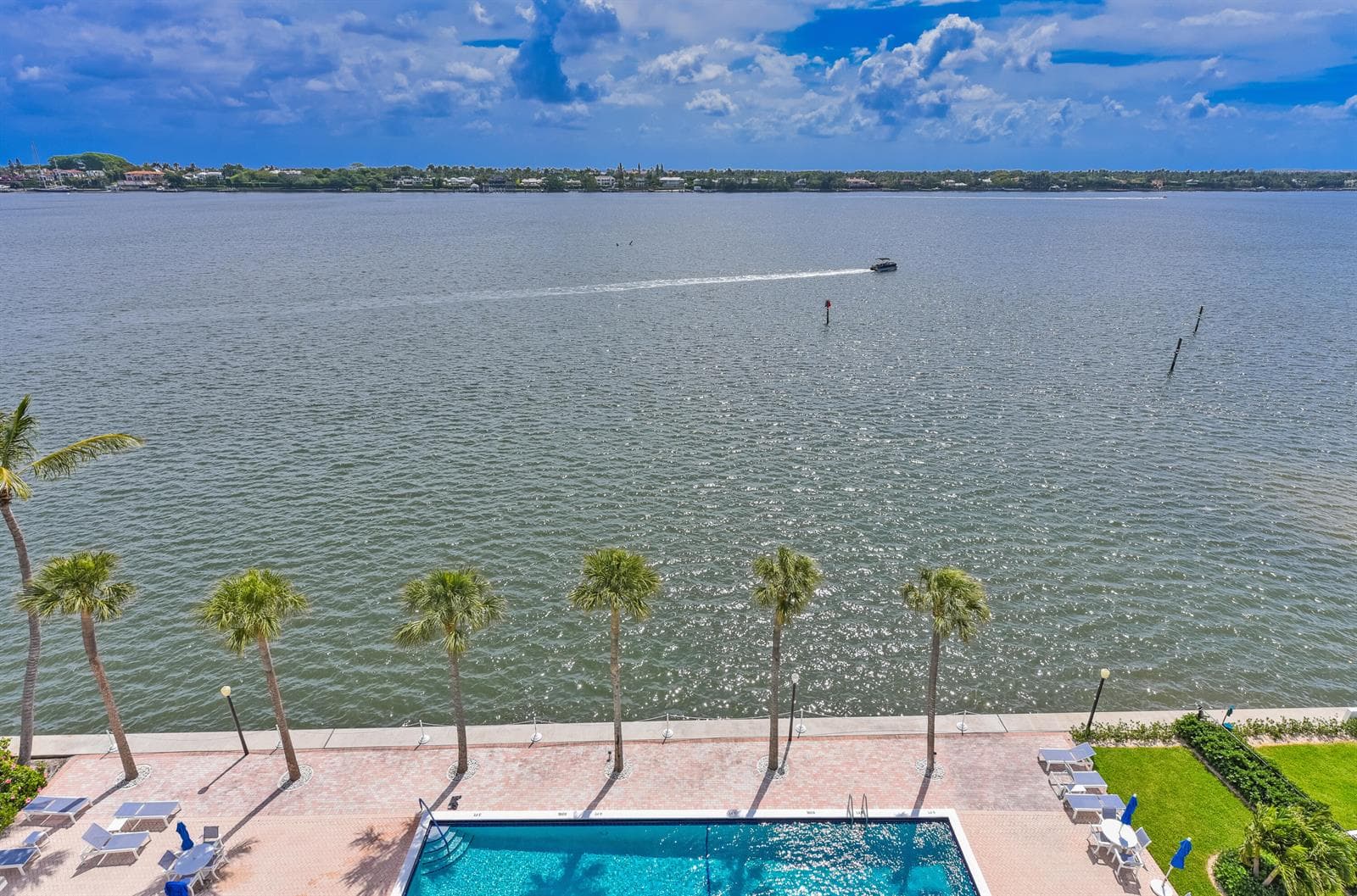 2600 N Flagler Dr Apt 803 West-print-014