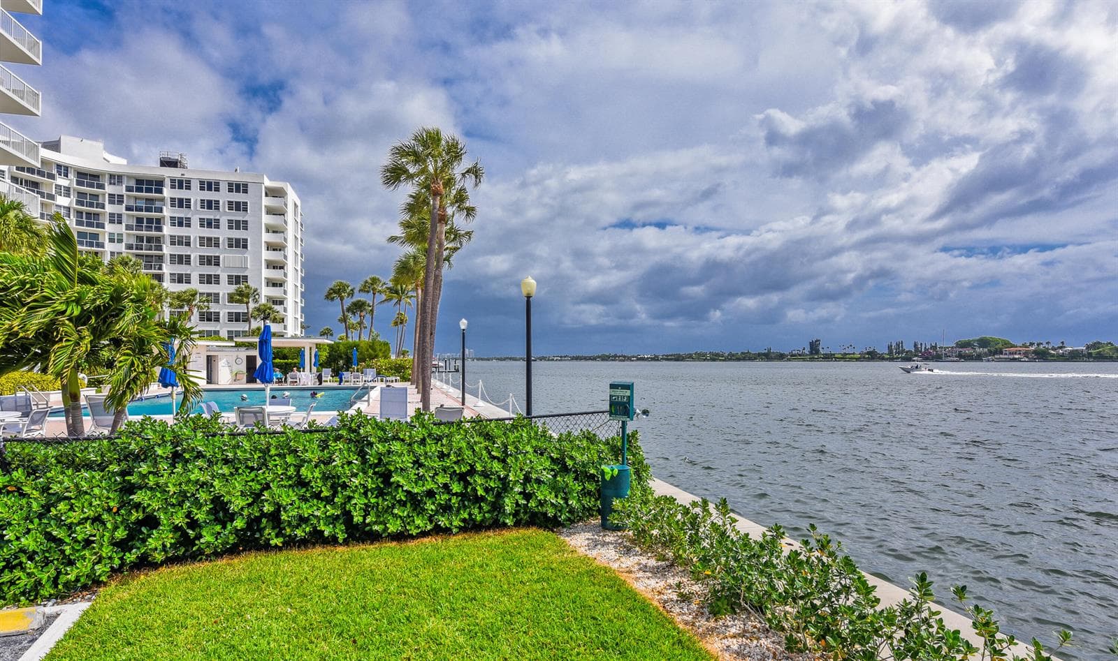 2600 N Flagler Dr Apt 803 West-print-016