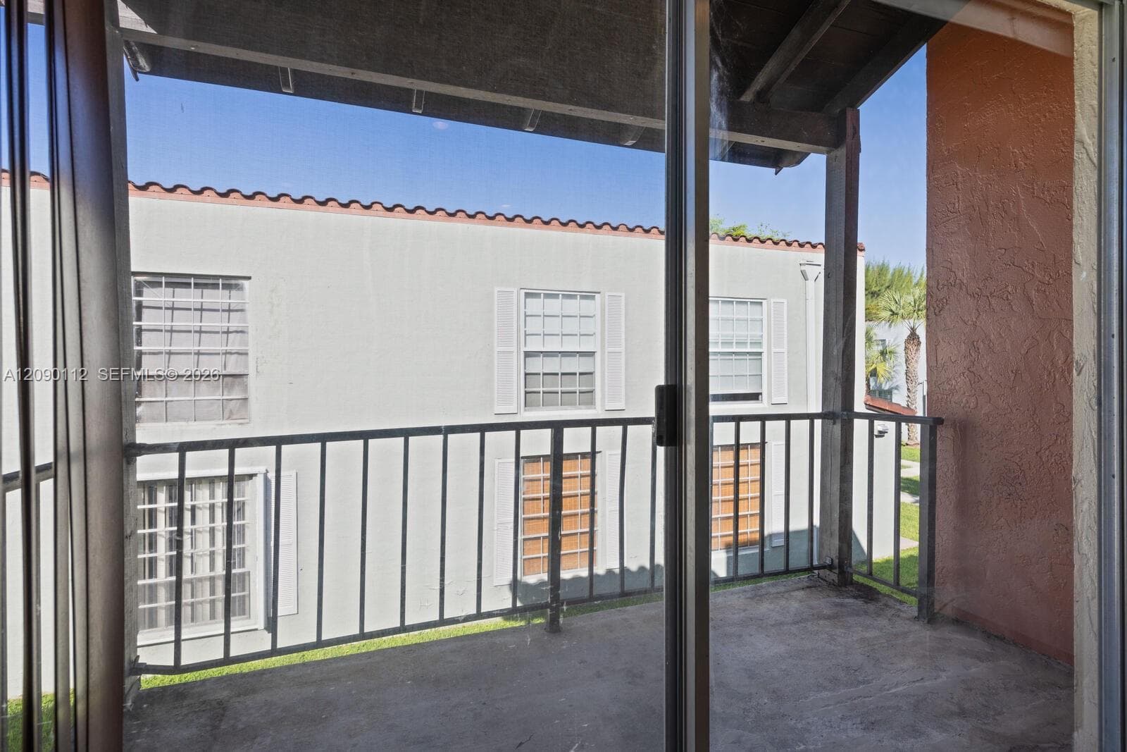 Spanish Trace Condo · #R16 in Miami - Photo 10