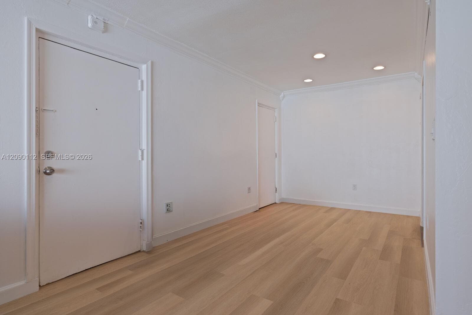 Spanish Trace Condo · #R16 in Miami - Photo 4