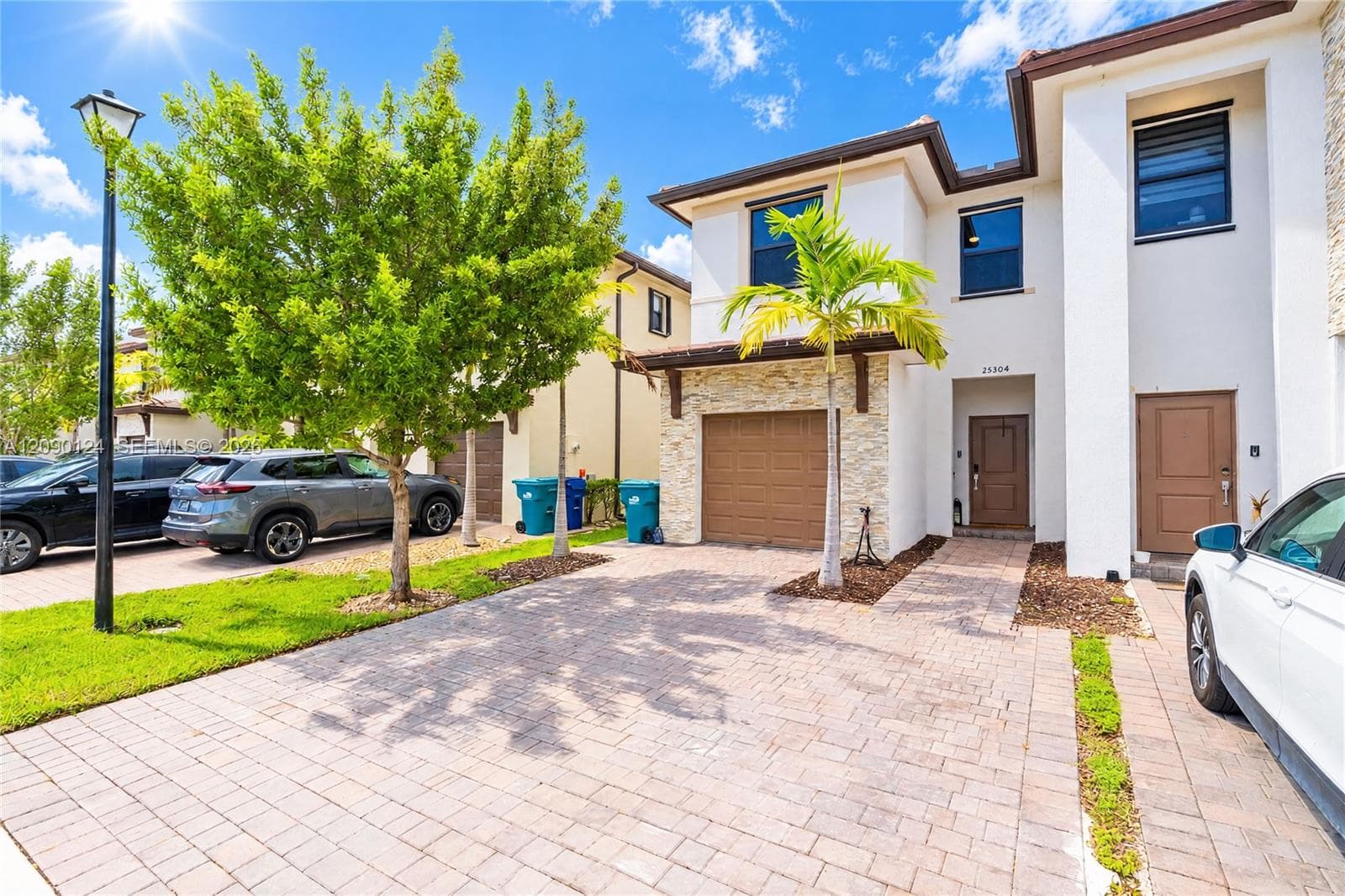 25304 SW 108th Ave photo 1