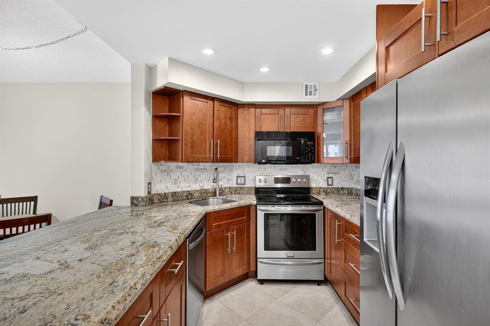 24-web-or-mls-699A8768