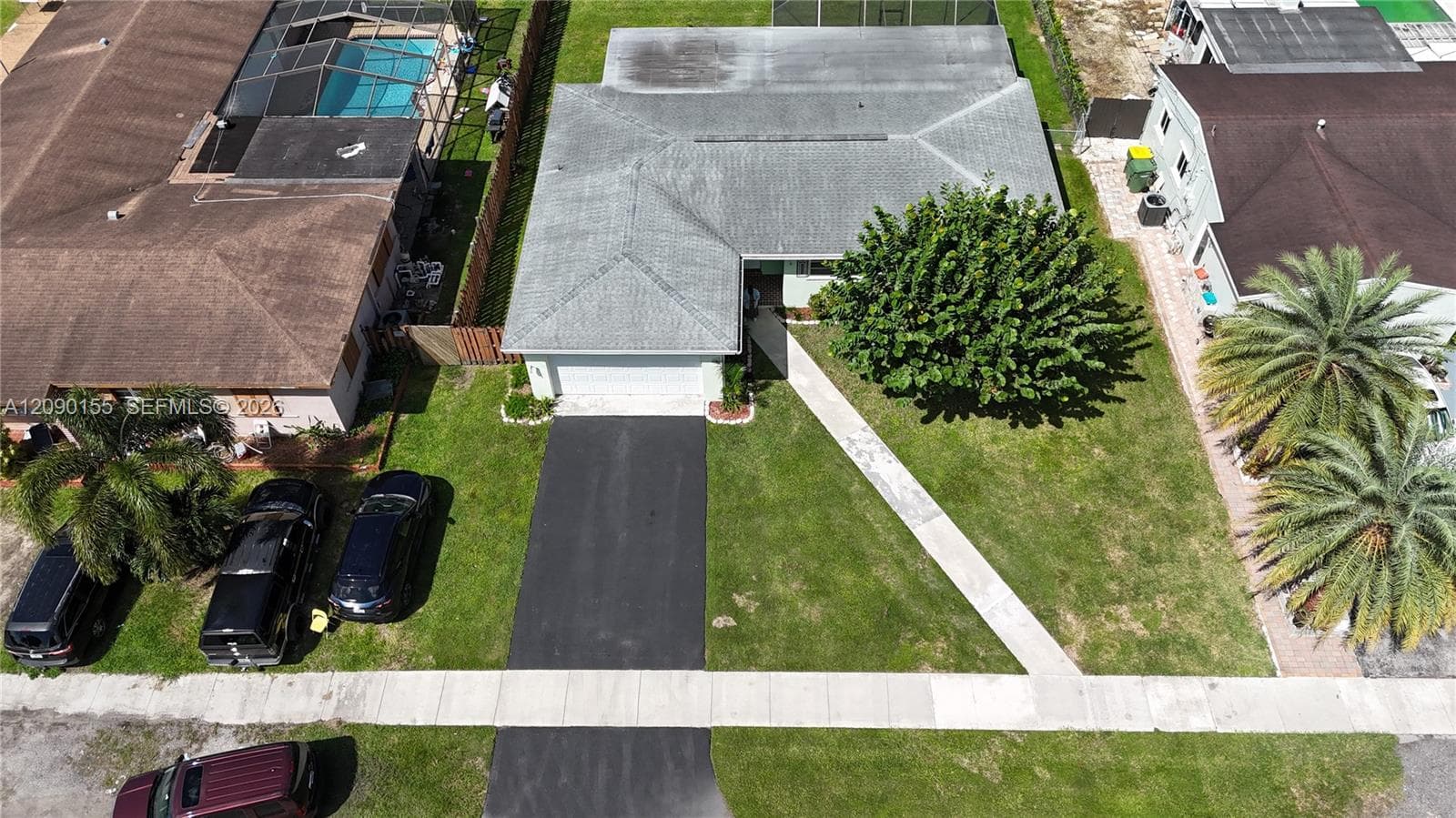 949 NW 9th St photo 33