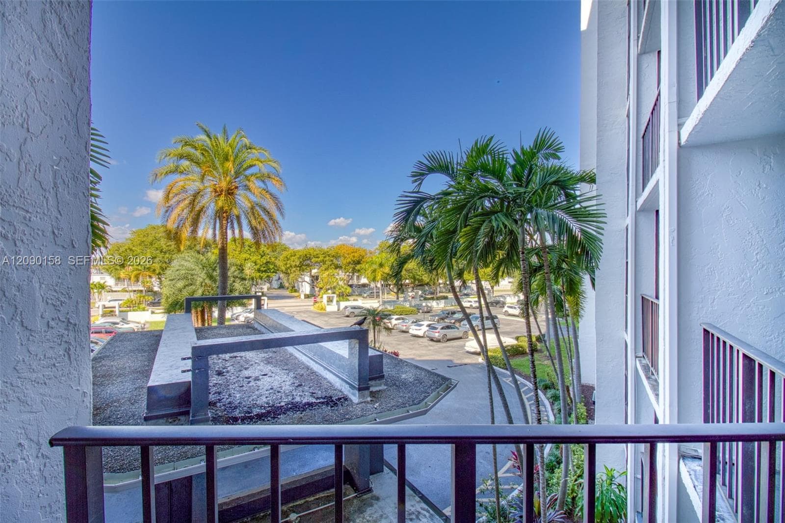 OCEANVIEW PARK CONDO · #311 in Hallandale Beach - Photo 10