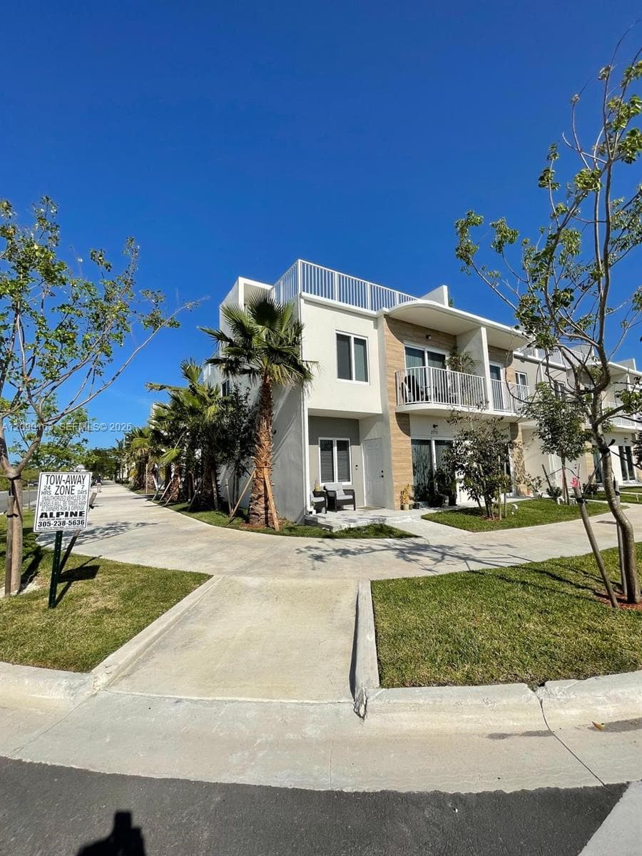 25731 SW 144th Ave #25731 photo 3